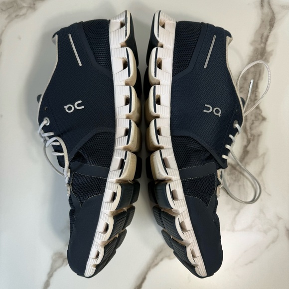 On Cloud 5 Athletic Lifestyle Navy Blue Lightweight Men’s Running Shoes, Size 10 - Picture 4 of 13